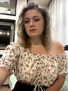 Freechat AliseShyness on StripChat