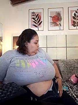 Freechat Alisson_am on StripChat