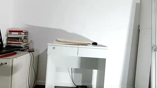 amanda-hornySeduction on StripChat 