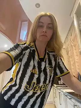 Amazoniiaa on StripChat 