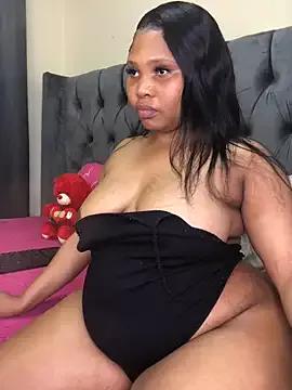 Anaelle24 on StripChat 