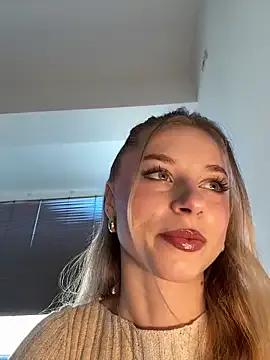 Freechat BabyAnais on StripChat