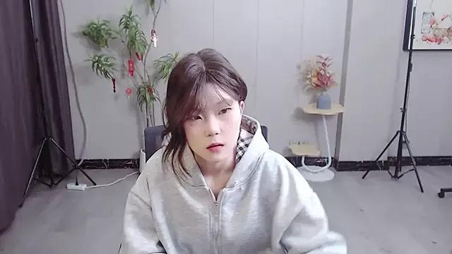 Babygirls523 on StripChat 