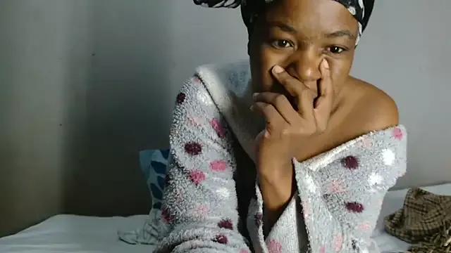 Freechat BeejayLoverxx on StripChat