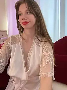 Bella_Suns on StripChat 