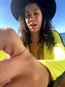 Freechat Bigbuttbrooklynn on StripChat