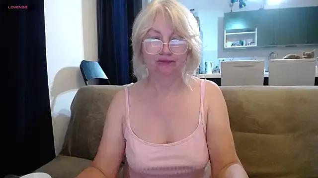 Freechat Blond_Woman on StripChat