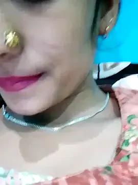 Group bold-couple on StripChat