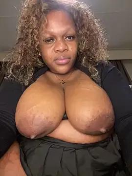 Freechat Boneca25 on StripChat