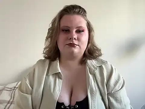 BriannaFlirty — BOOBS TEASE