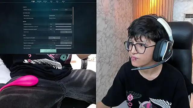 Freechat CharlieTaylor__ on StripChat