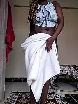 Coco_squirter — Gape pussy 