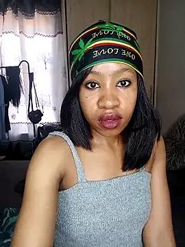 Freechat CocoSexyBabe on StripChat