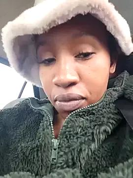 Freechat CocoSexyBabe on StripChat