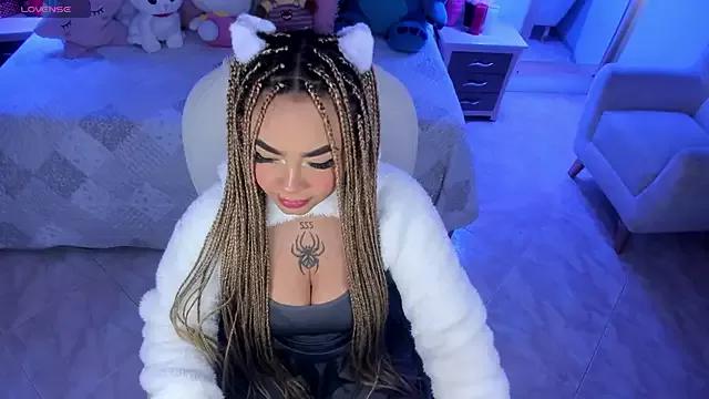 Freechat conny__curly on StripChat