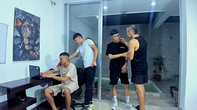 Crazymen_hot — STIMULATING A SMALL HOLE TO FUCK IT