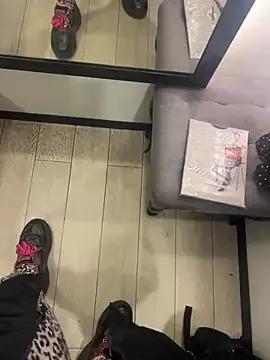 CrazzyChicks — SquirtLast tip-188s control+it video