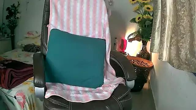 Freechat Cute-Tara on StripChat