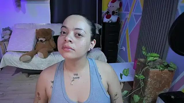 Freechat Cuttiealice on StripChat