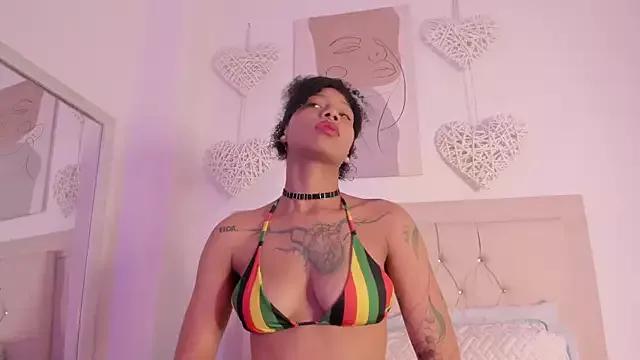 daiana_curly on StripChat 