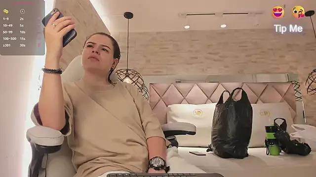 dorothy_vegga on StripChat 