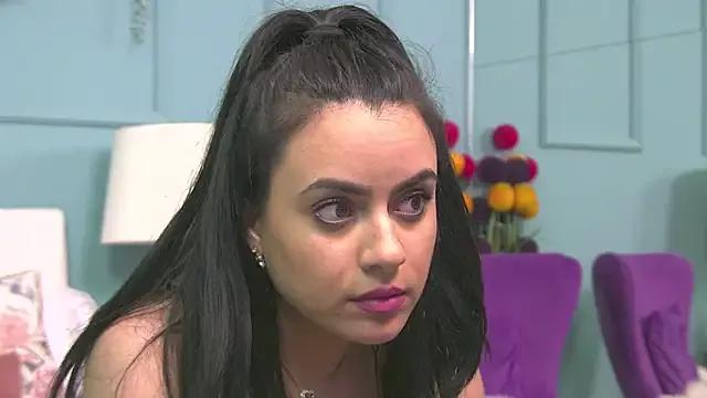 Freechat ElyzaIbarra on StripChat