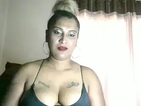 Freechat eroticbeauty37 on StripChat