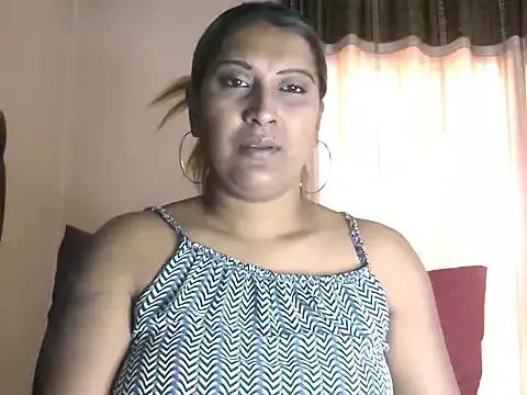 Freechat eroticbeauty37 on StripChat