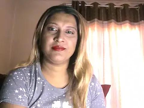 Freechat eroticbeauty37 on StripChat