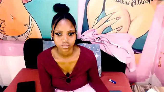 Freechat EroticDesiresxxx on StripChat