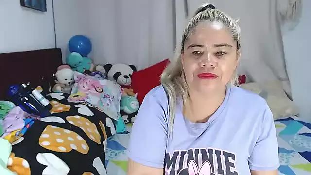 estrellita_fugaz16x — Let's play with my great anal prolapse