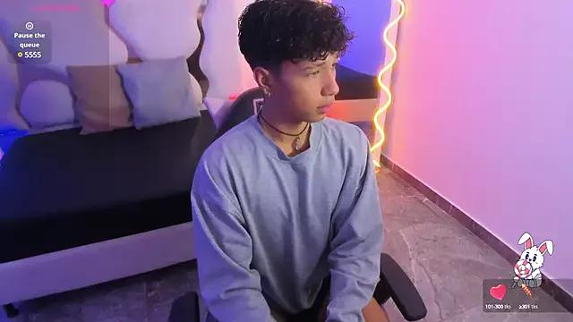 Freechat Ette_tay on StripChat