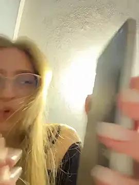 StripChat EveLunny is Freechat EveLunny — REMOVE PANTIES!