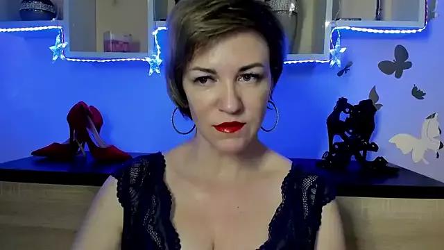 Freechat feliziaDesire on StripChat