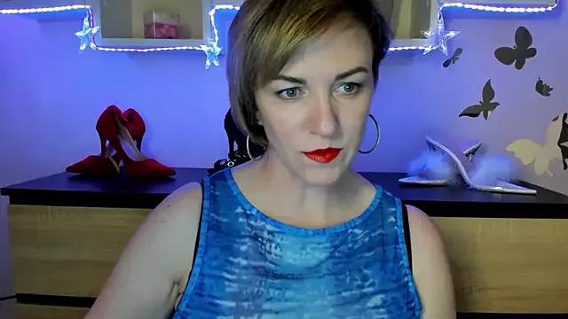 Freechat feliziaDesire on StripChat