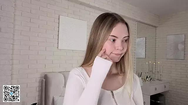 Private FlowersLover on StripChat