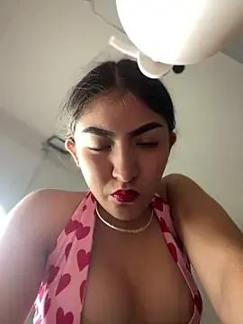 Gaby-Herrera — FINGERING PUSSY + SHOW ASSHOLE 