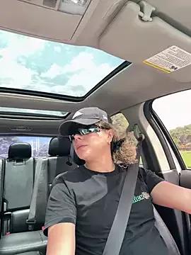 Freechat Georgiafox on StripChat