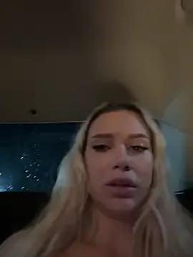 GirlsMia_ — squirt and dildo in pussy