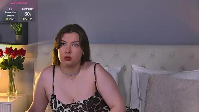 HannaJohnson on StripChat 