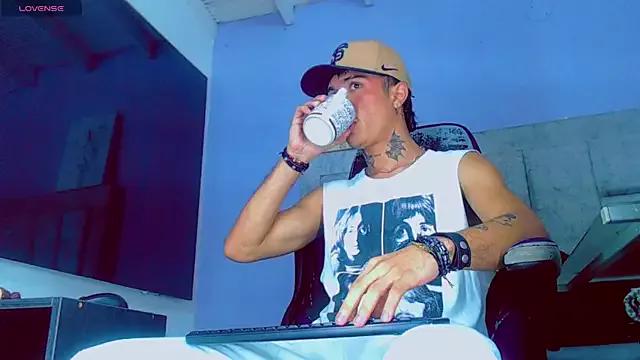 Freechat HannibalLester on StripChat