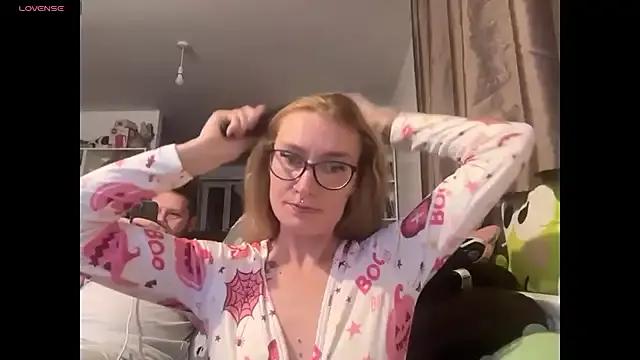 StripChat harleyblair is Freechat harleyblair — free picture to everyone who tips