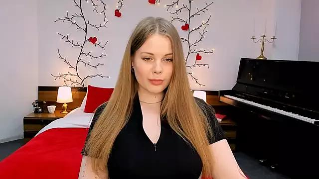 Freechat holy_kitty on StripChat