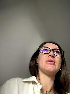 HotXMom — Orgasm time