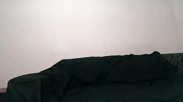 Freechat Indianmayaxoxo on StripChat