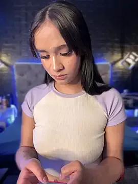 Isabella-Teen — Flash Pussy