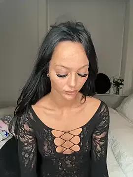 juicylucie — Moan your name 