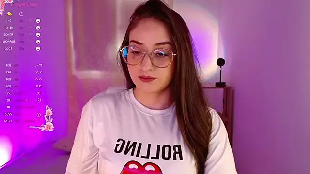 Freechat KARINA_FLOWER_ on StripChat