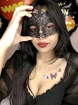 KARISHMA-STRIP — Strip dance for 10 min 