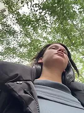 Freechat KikiWatson on StripChat